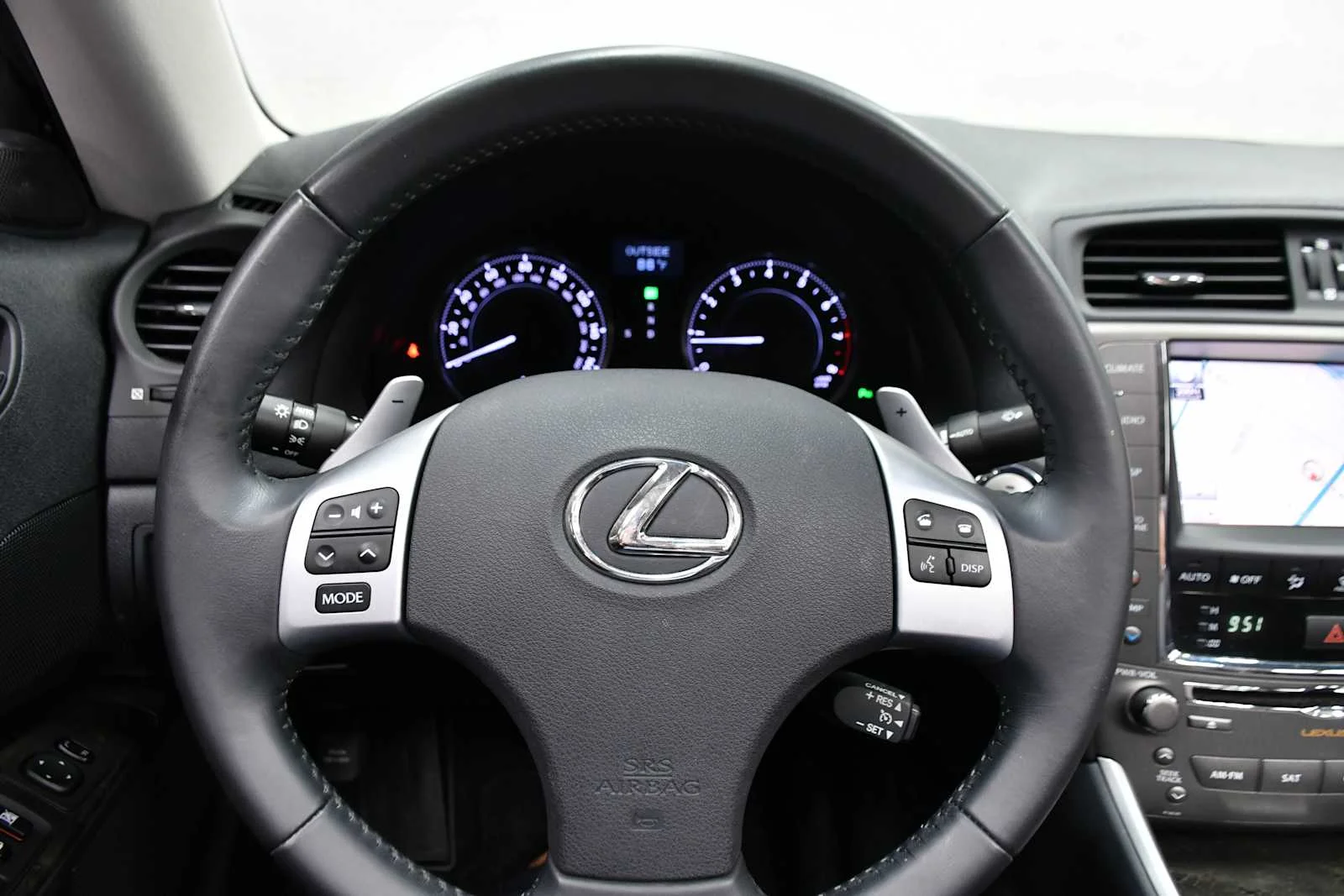 Used 2012 Obsidian Lexus  image 18