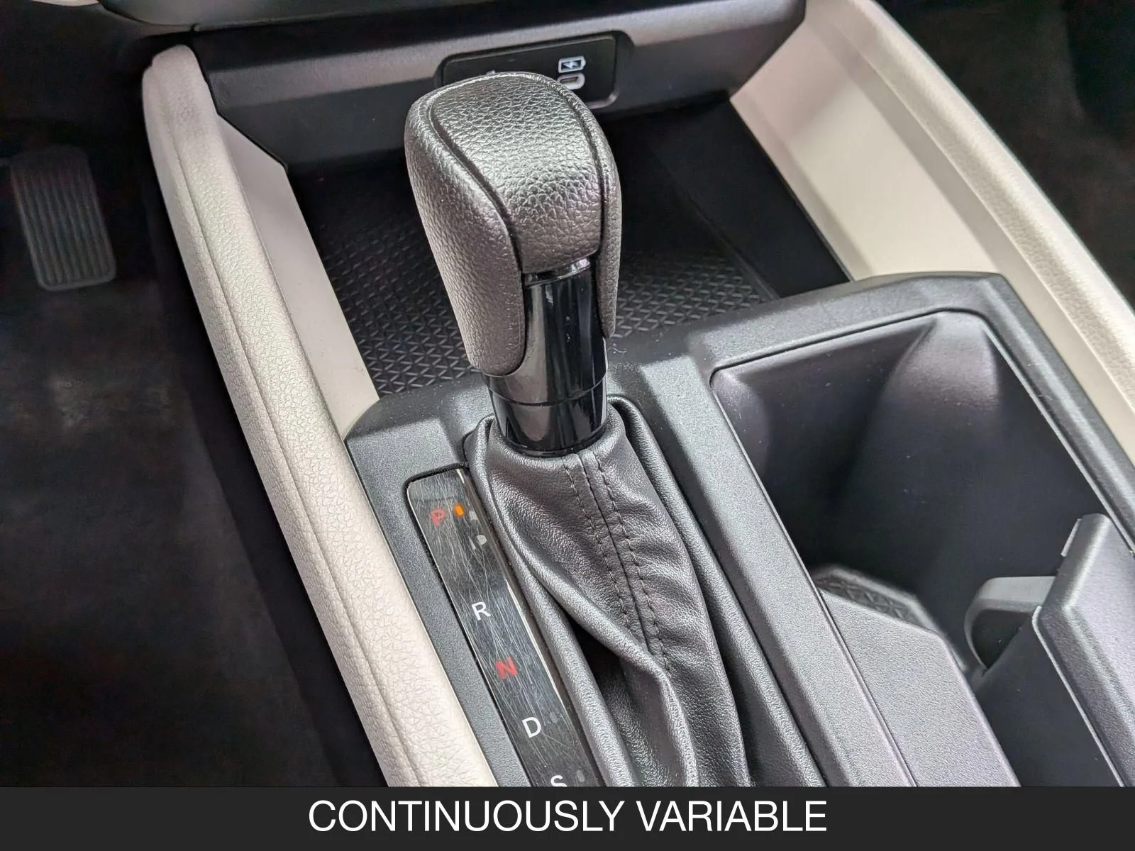 Used 2024 Meteorite Gray Metallic Honda LX image 16
