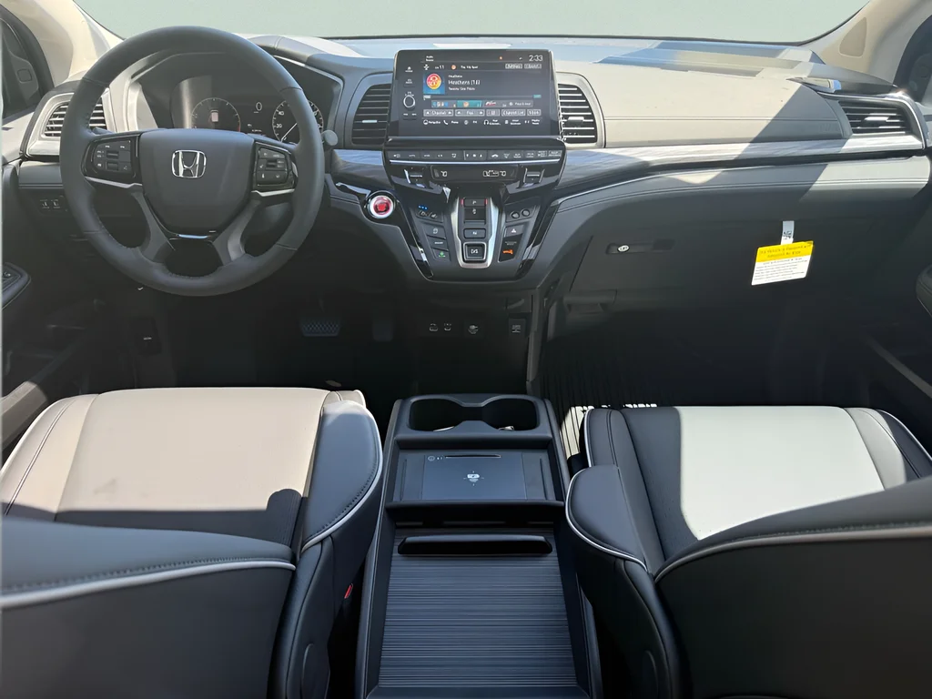 2026 Honda Odyssey Elite - Photo 16