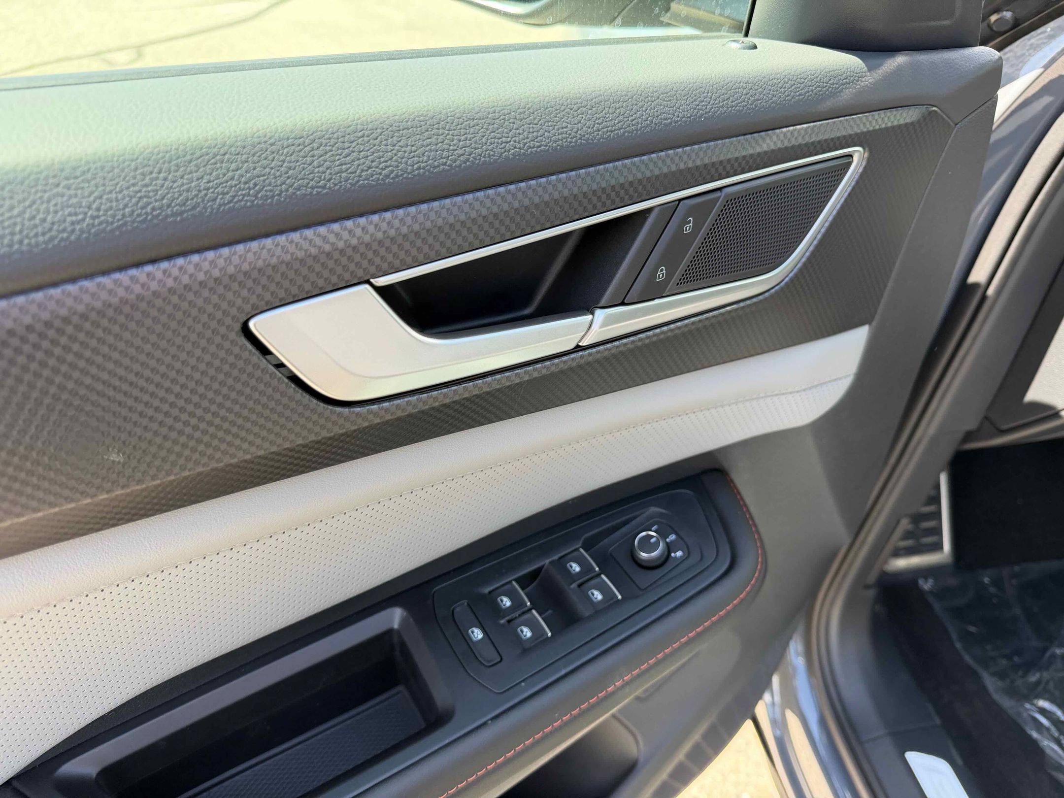 New 2026 Gray Volkswagen 2.0T Peak Edition image 16