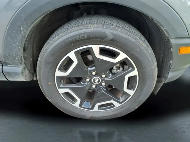 Used 2022 Gray Ford Outer Banks image 17