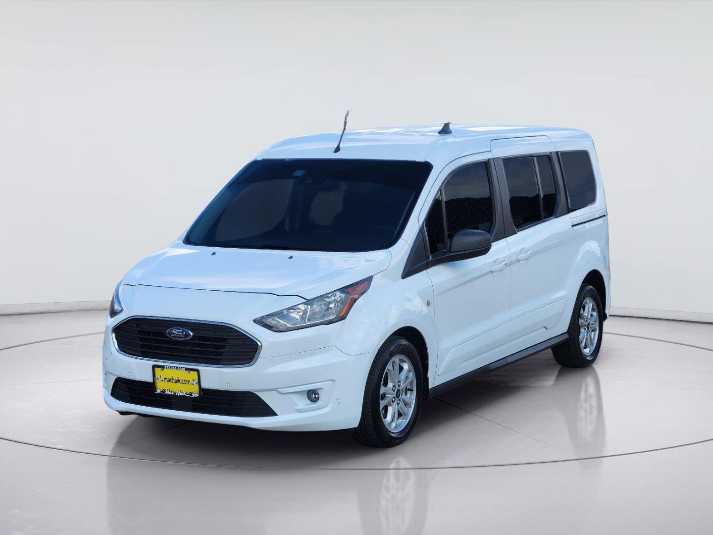Used 2023 Frozen White Ford XLT image 3