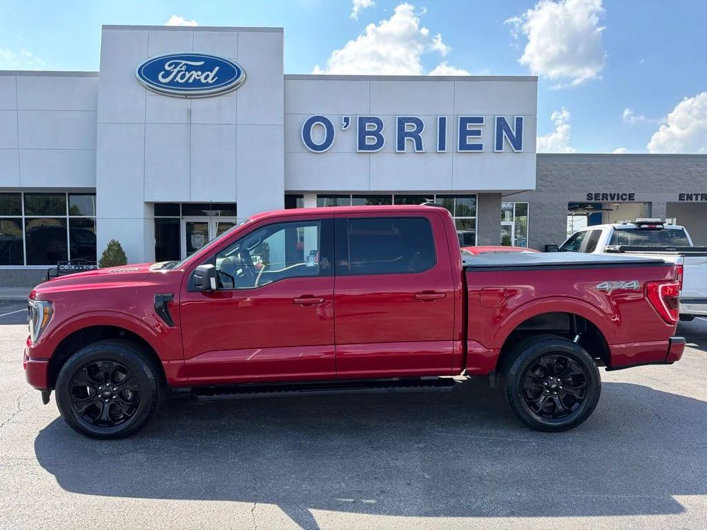 Used 2022 Rapid Red Metallic Tinted Clearcoat Ford XLT image 2