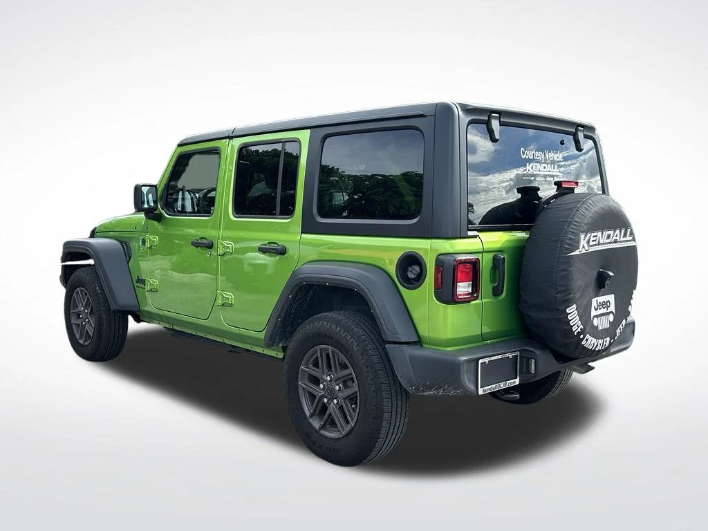 Certified Used 2025 Green Jeep Sport S image 6