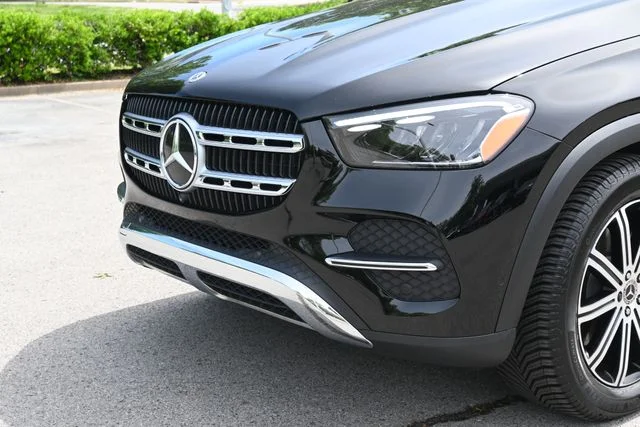 Used 2024 Black Mercedes-Benz GLE 450 image 12