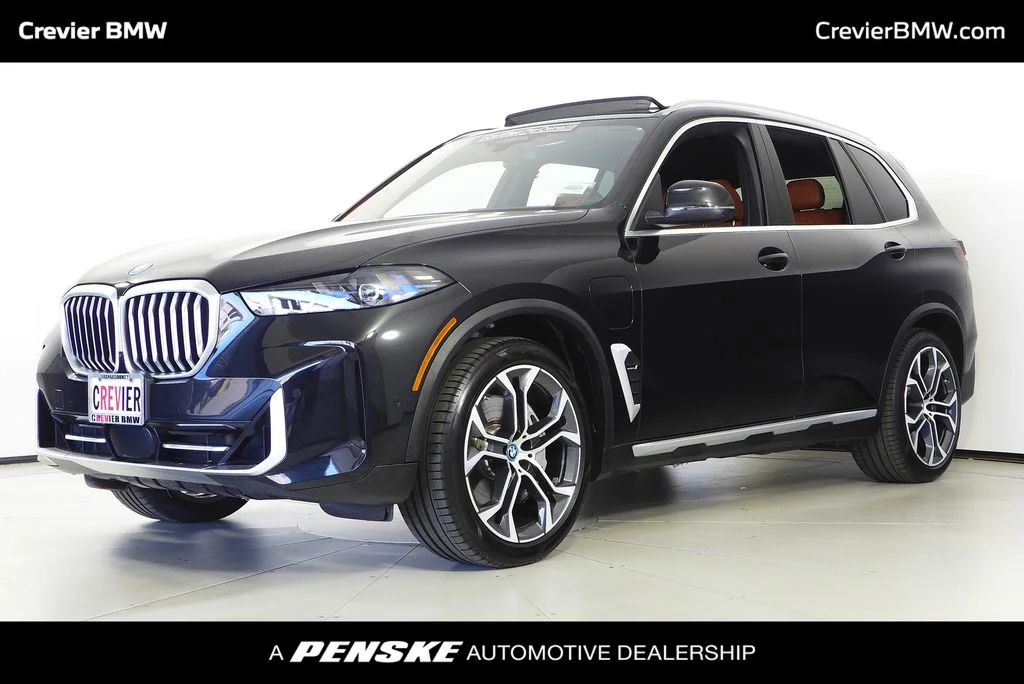 2024 BMW X5 xDrive50e's photo