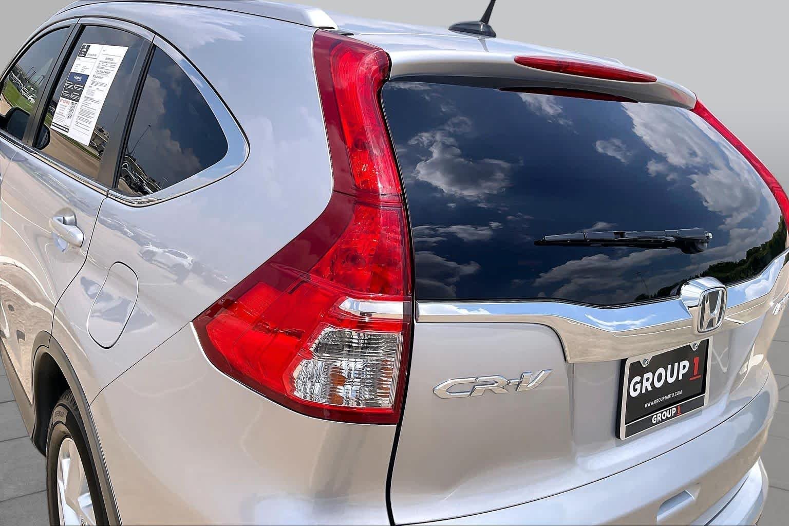 Used 2016 Alabaster Silver Metallic Honda EX-L image 27