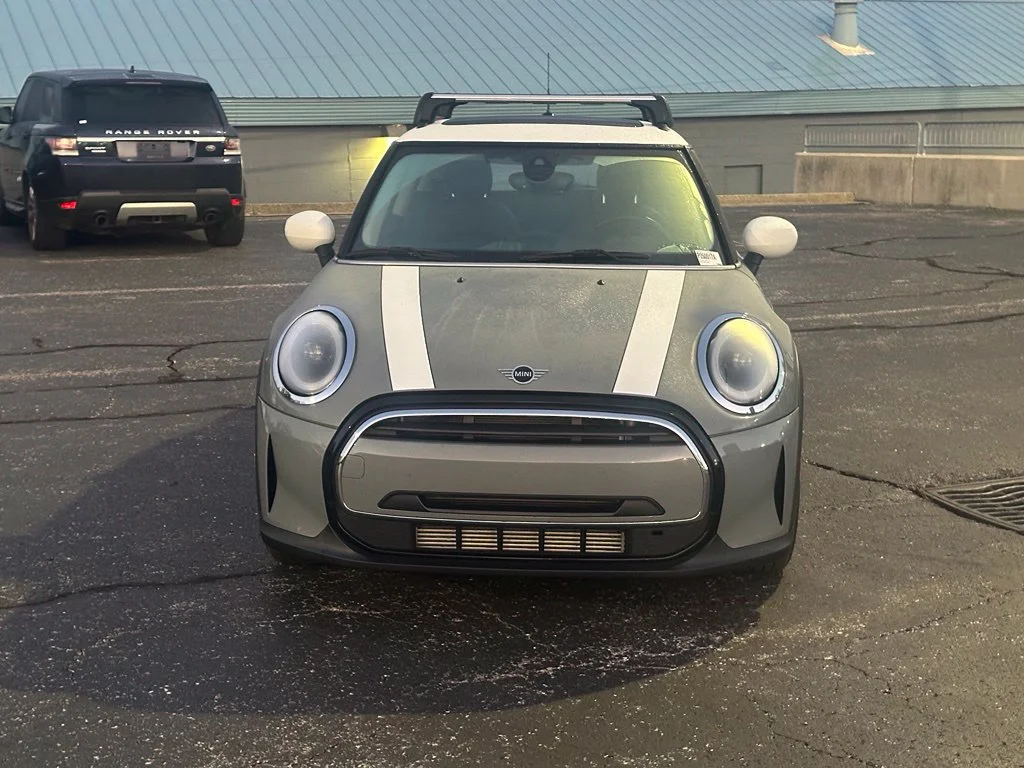 Used 2023 Gray Metallic MINI Signature image 2