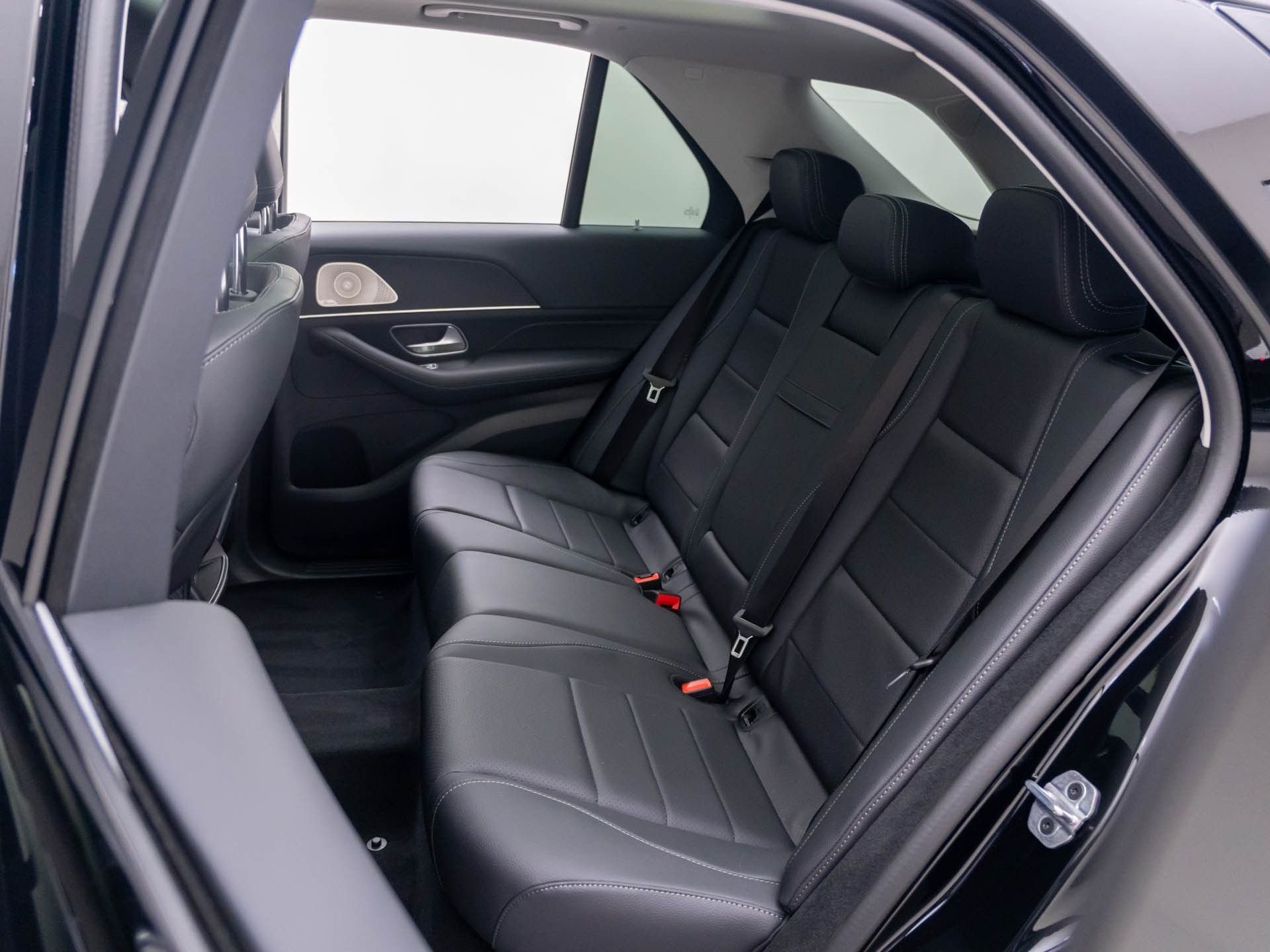 New 2026 Black Mercedes-Benz GLE 350 image 18