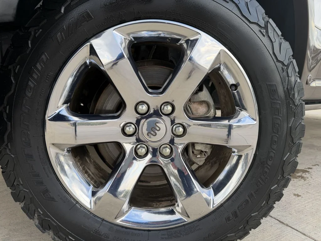 Used 2016  Ford King Ranch image 9