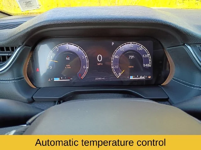 Used 2024 White Jeep Altitude image 14