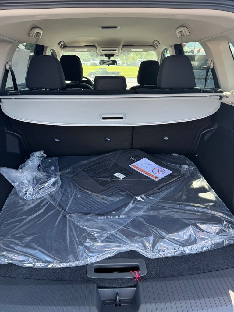 2026 Nissan Rogue S - Photo 19