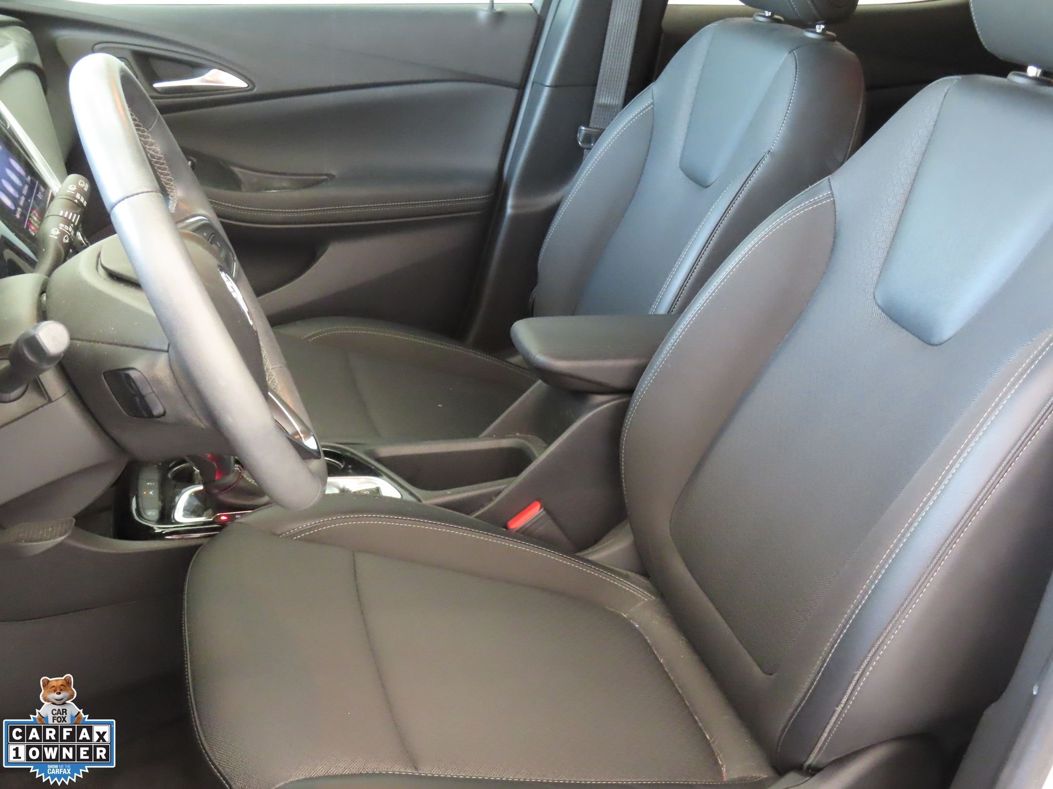 Used 2023 White Buick Select image 11