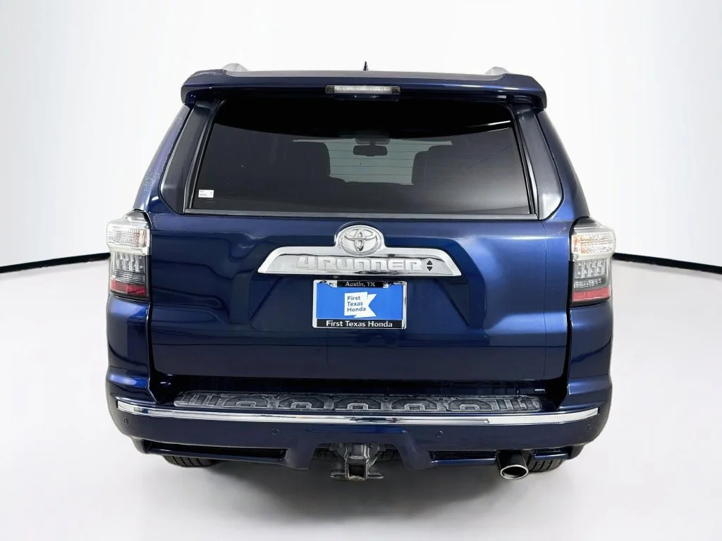 Used 2014 Nautical Blue Toyota Limited image 6