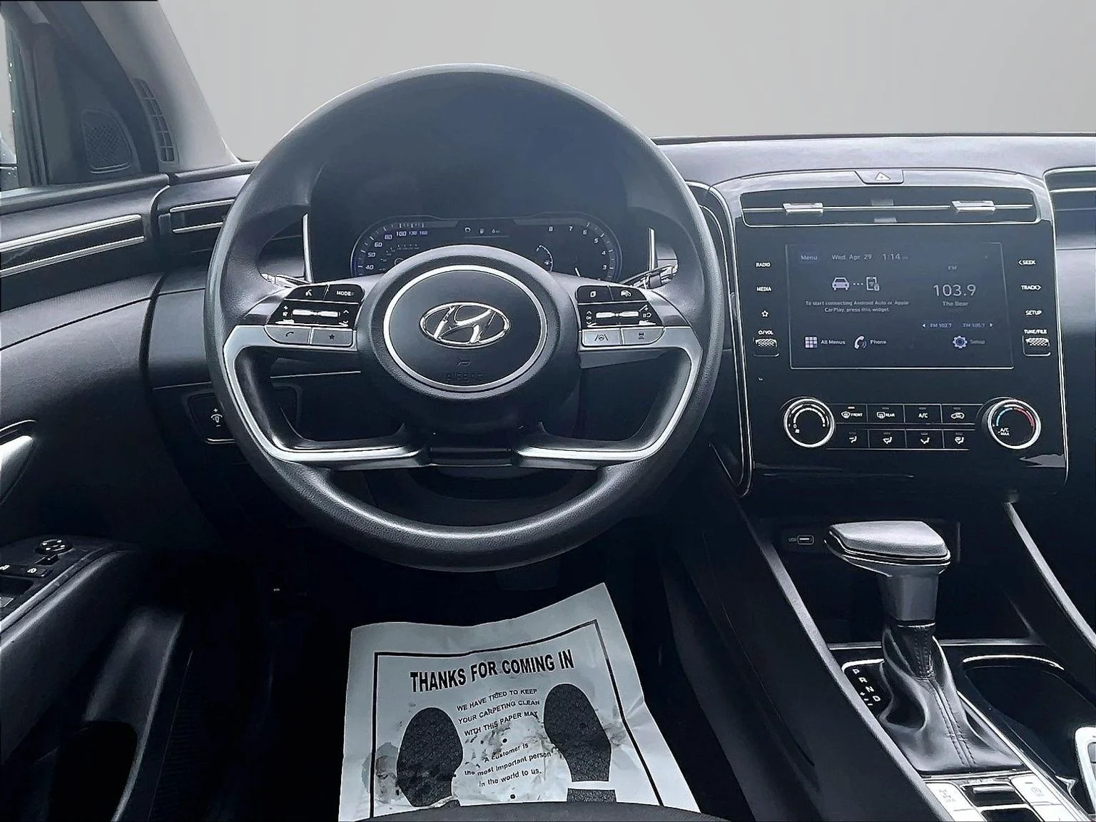 Used 2023 White Hyundai SEL image 6