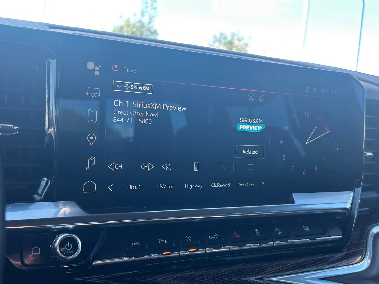 Used 2024 Black GMC Elevation Crew 3.0L Leather X31 Package 4x4 image 23