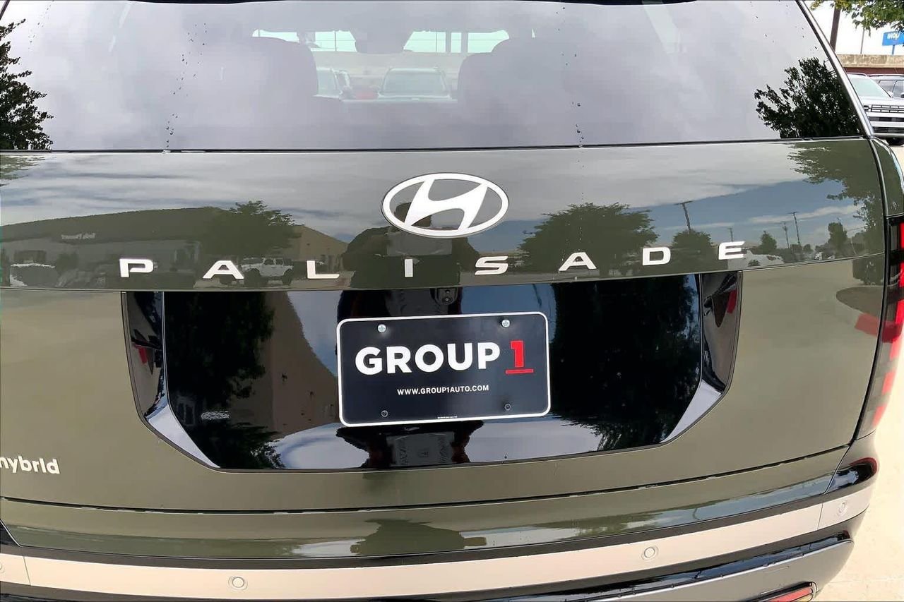 New 2026 Titan Charcoal Pearl Hyundai Limited image 15