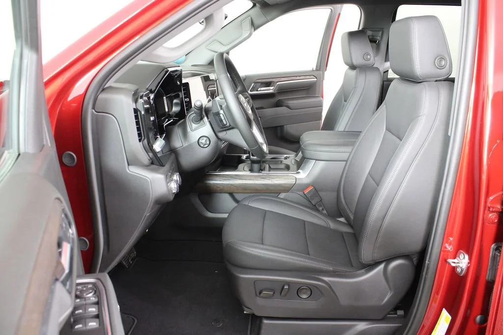 New 2026 Volcanic Red Tintcoat GMC SLT image 23
