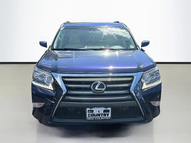 Used 2019  Lexus 460 image 2