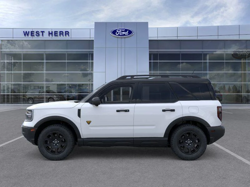 New 2026 Oxford White Ford Badlands® image 3