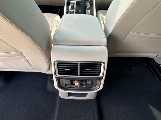 New 2026 Pure Gray Volkswagen 2.0T SE w/Technology image 31