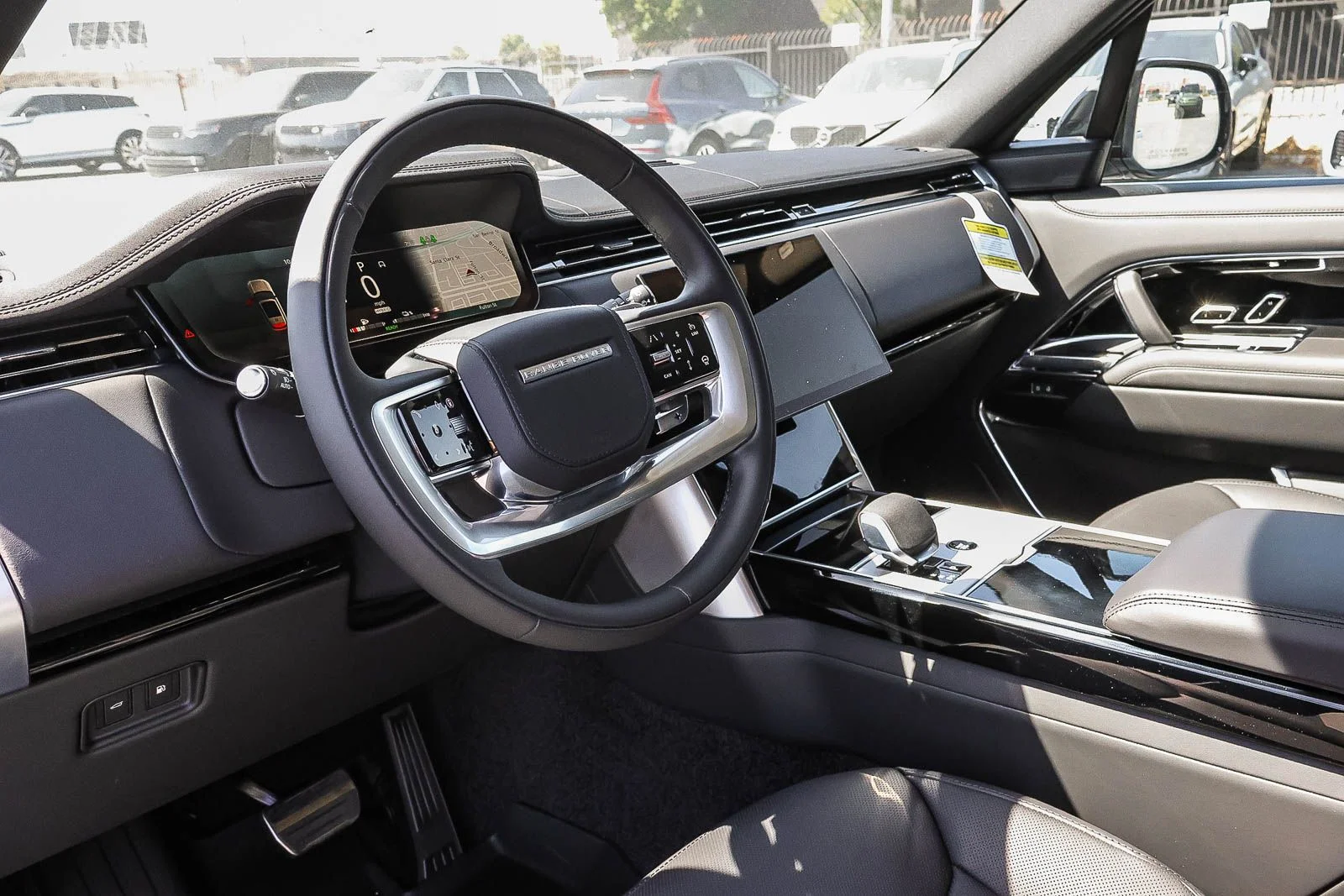 New 2026 Fuji White Land Rover SE image 27