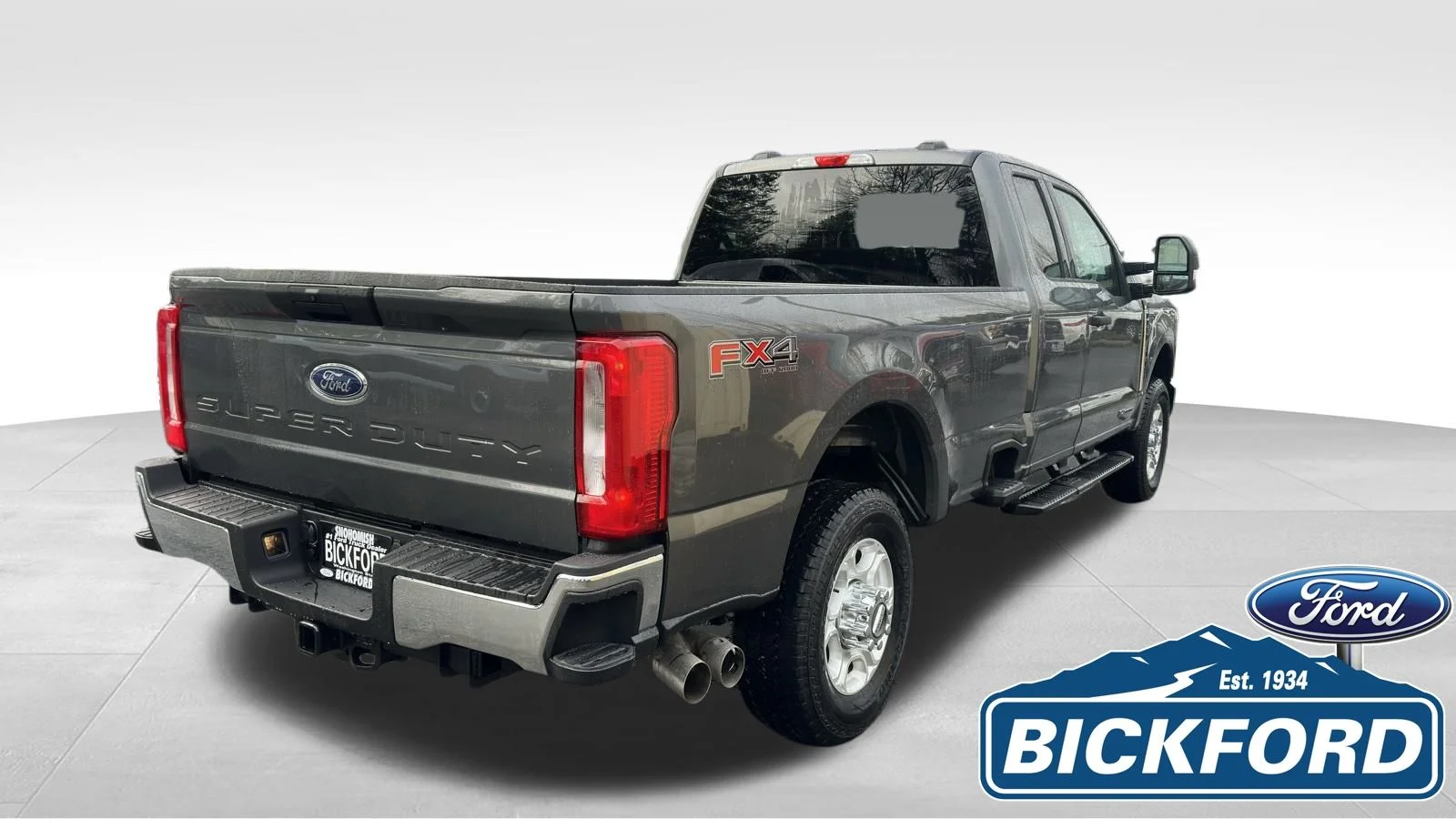 New 2026 Gray Ford XLT image 5