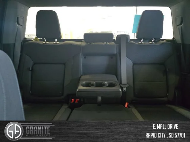 New 2026 Sterling Metallic GMC Elevation image 39
