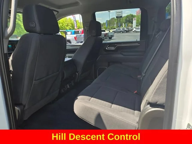 Used 2025 Summit White Chevrolet LT image 12