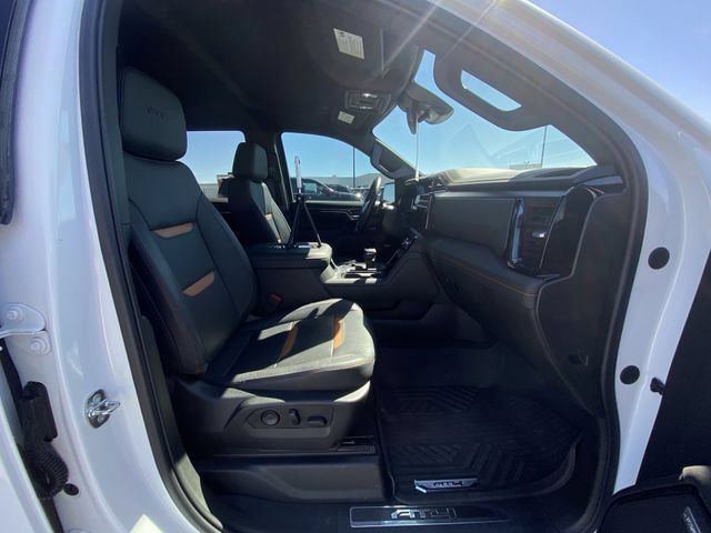 Used 2022 Summit White GMC AT4 image 25