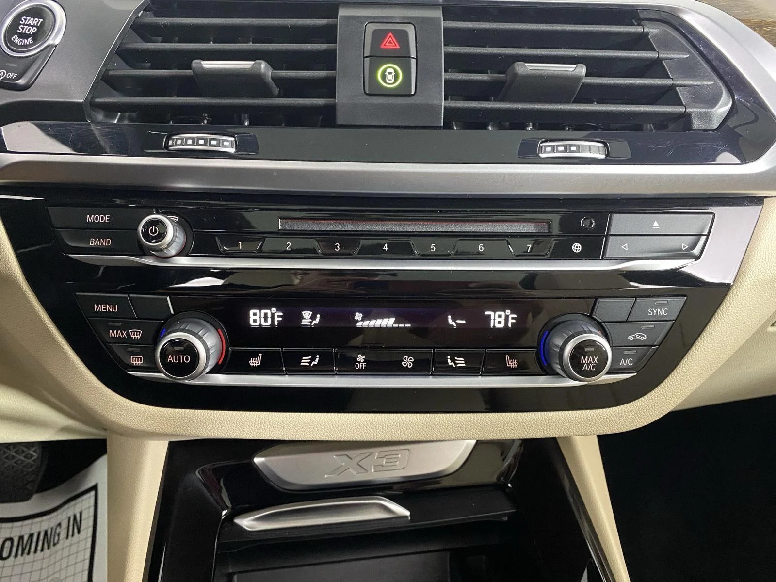 Used 2018 Alpine White BMW xDrive30i image 27