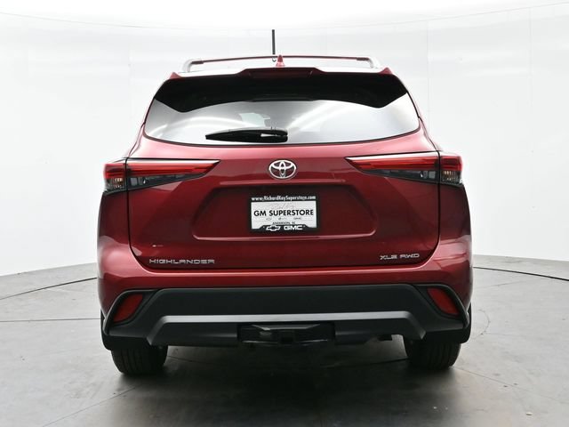 Used 2022 Ruby Flare Pearl Toyota XLE image 6