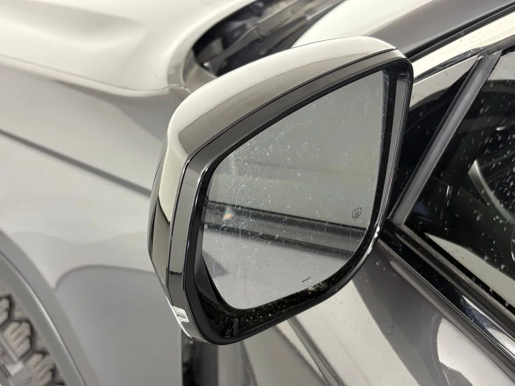 Used 2022 Gray Jeep Limited image 13