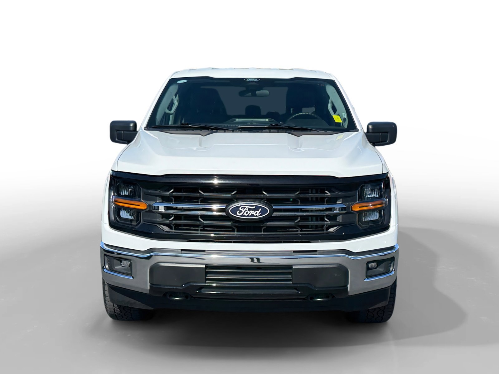 Certified Used 2025 Oxford White Ford XLT image 8