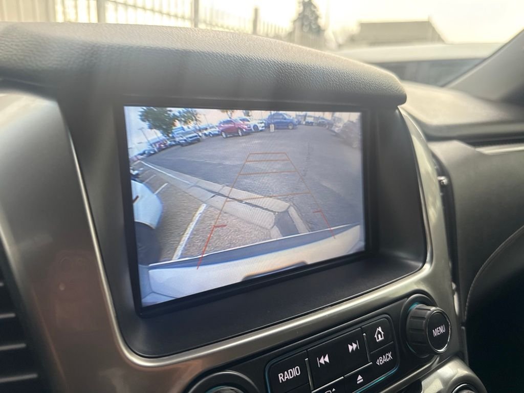 Used 2018 Silver Chevrolet Premier image 17