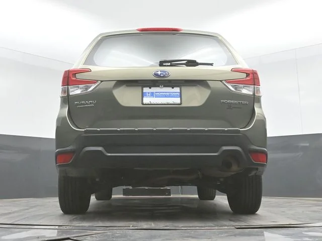 Used 2019 Jasper Green Metallic Subaru Base image 44