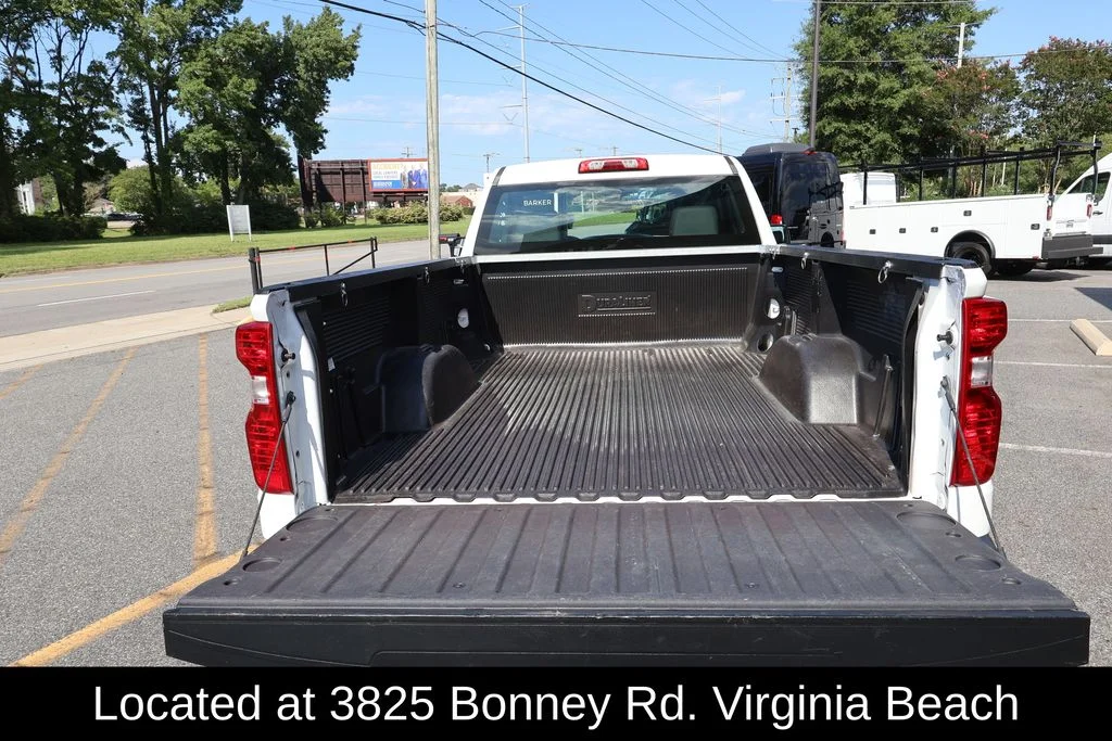 Used 2025 White Chevrolet WT image 4
