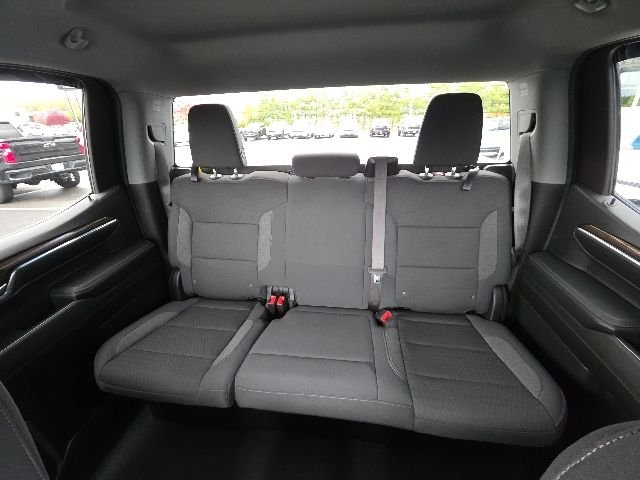 Used 2024 Black Chevrolet LT image 27