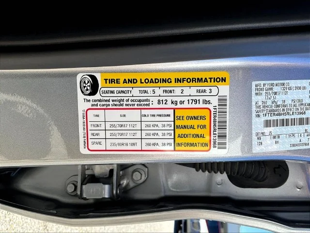 Used 2024 Silver Ford XL image 22