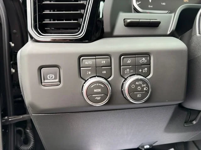 New 2026 Onyx Black GMC AT4X image 33