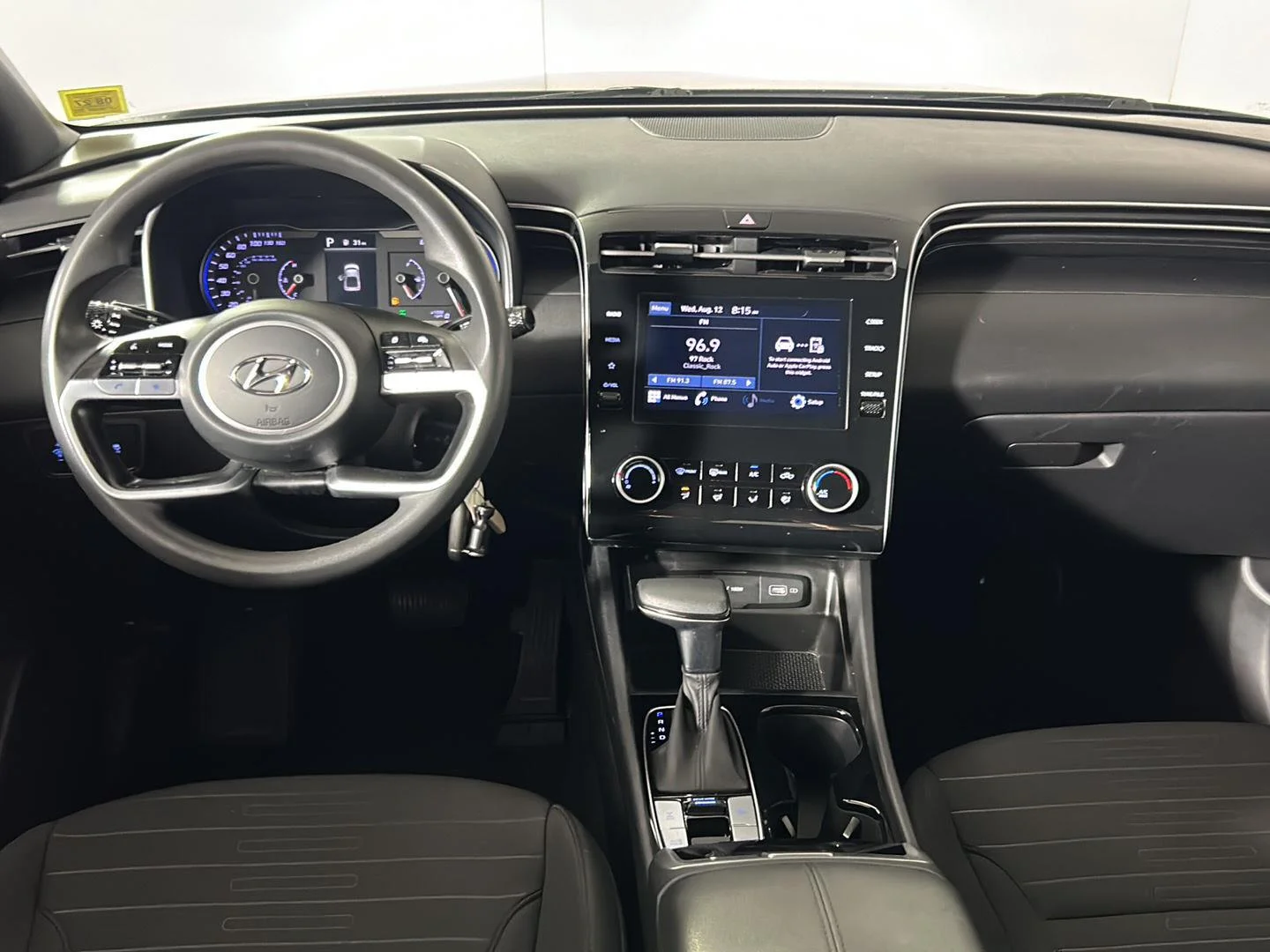 Used 2024 Hampton Gray Hyundai SE image 23
