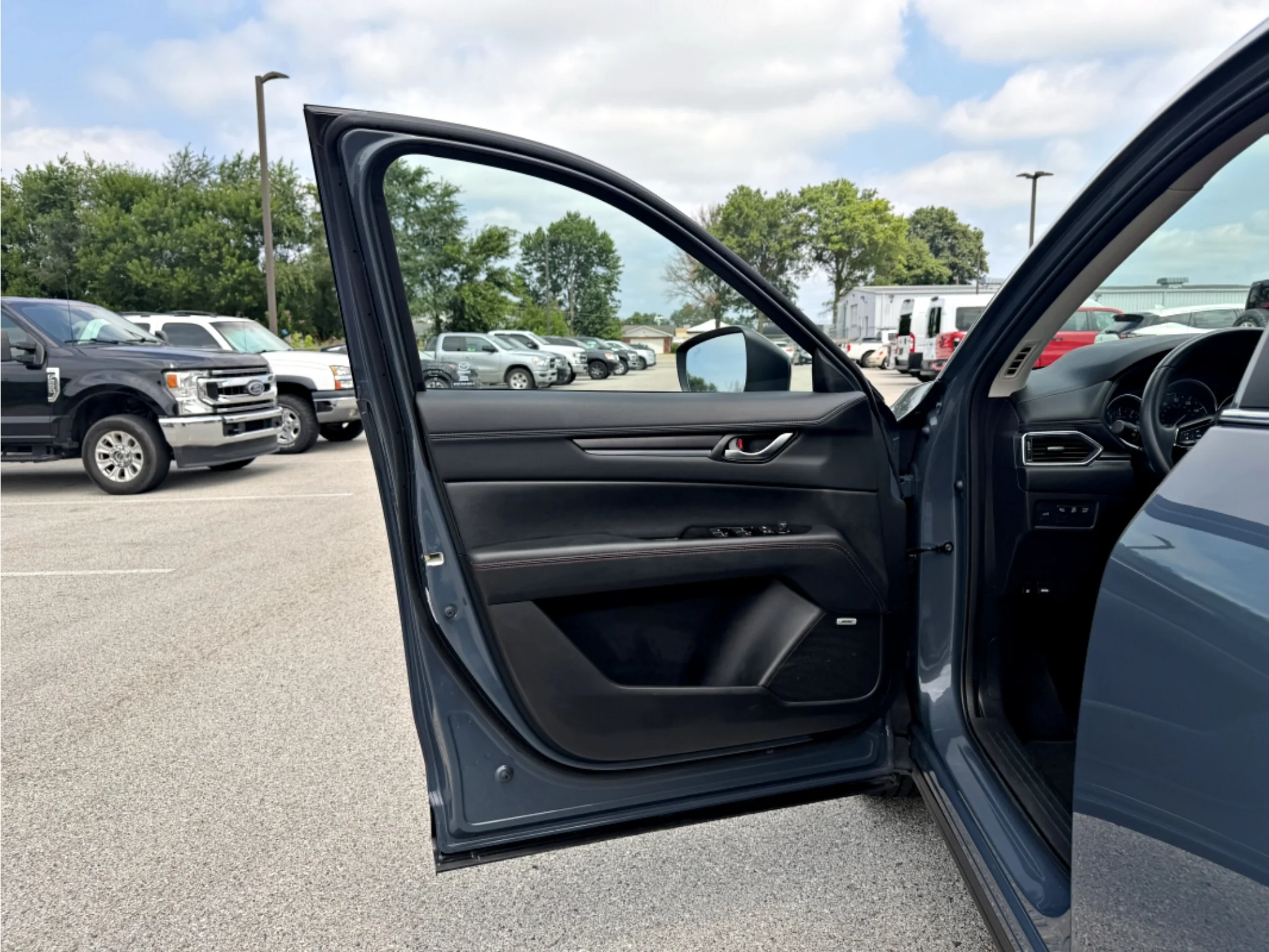 Used 2025 Polymetal Gray Metallic Mazda 2.5 S Carbon Edition image 17