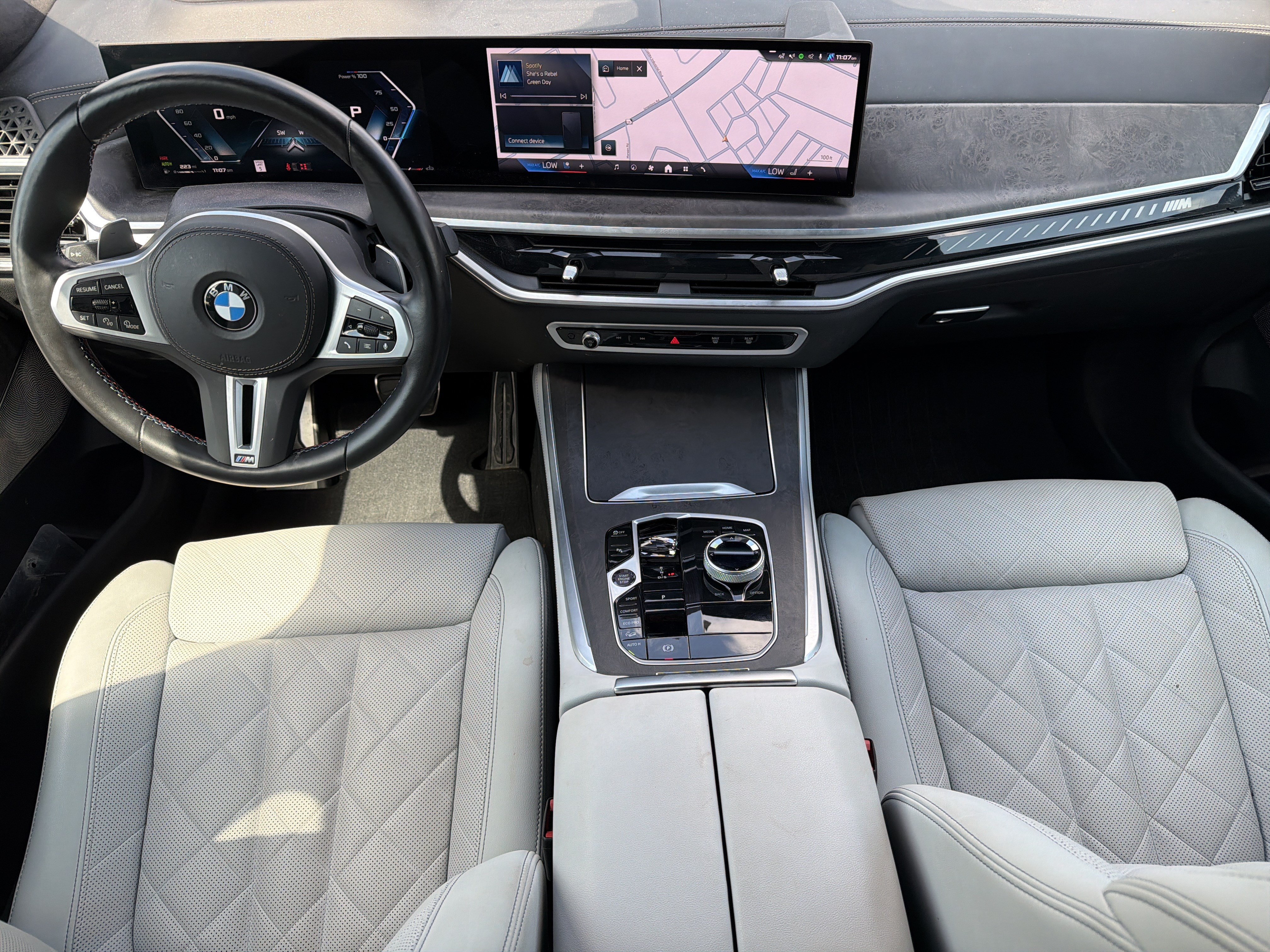 Certified Used 2025 Marina Bay Blue Metallic BMW M60i image 3