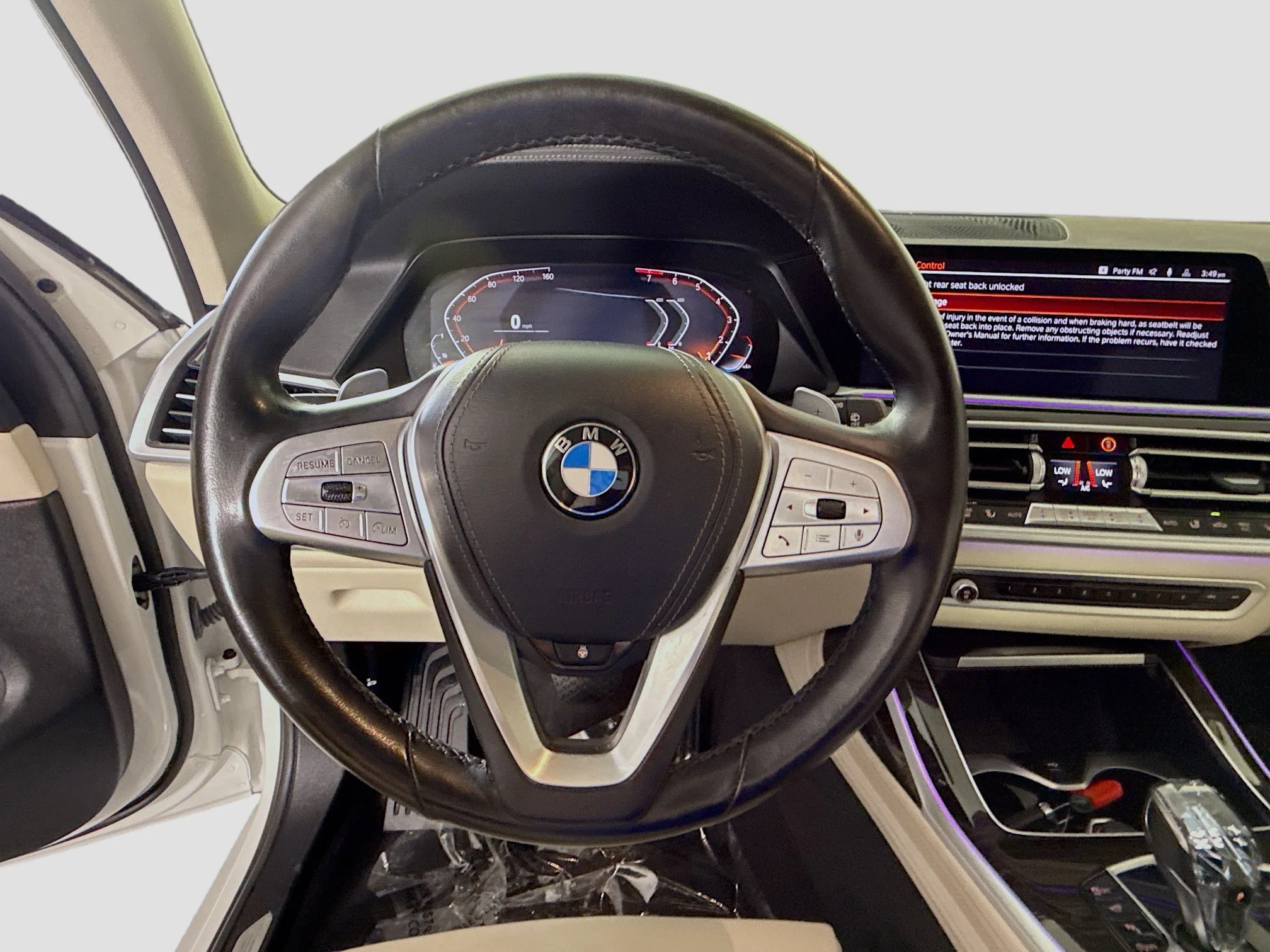 Used 2020 Mineral White Metallic BMW xDrive40i image 9