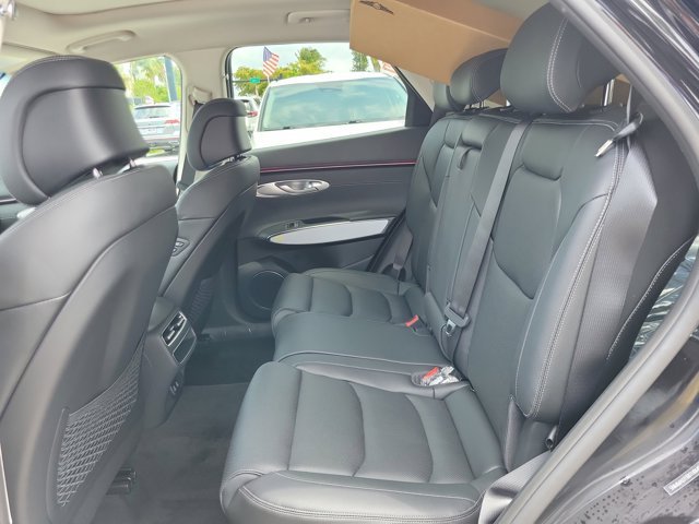 Used 2026 Black Genesis 2.5T Select image 6