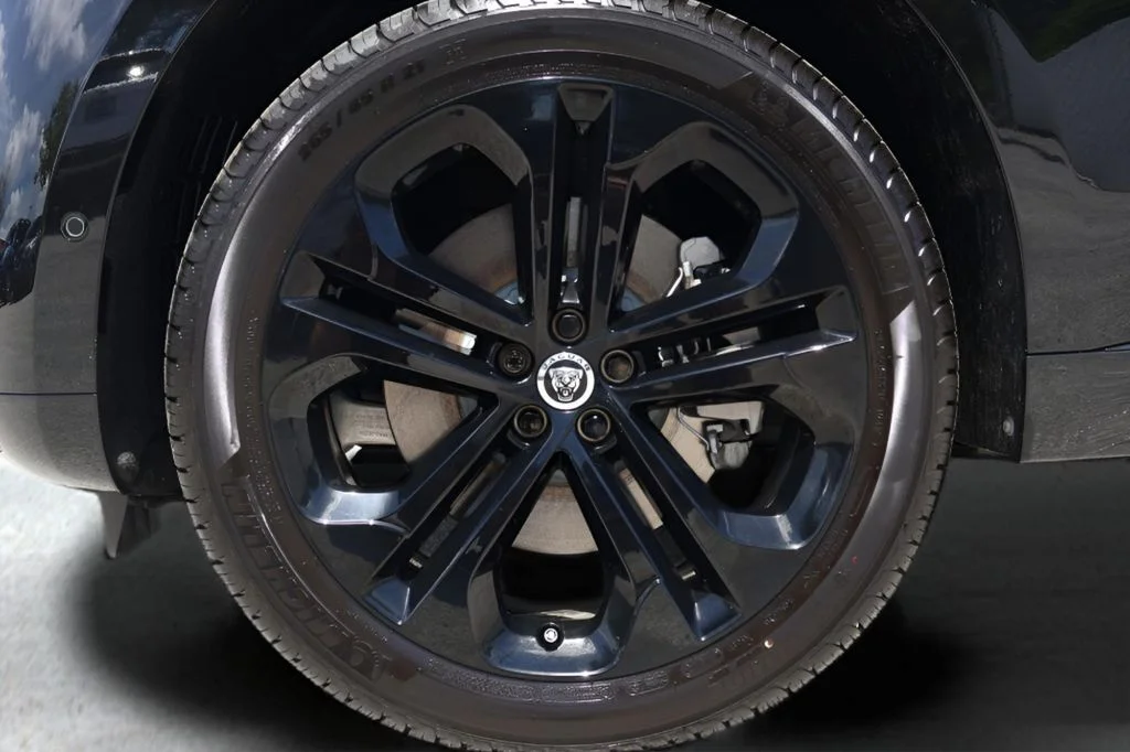 2026 Jaguar F-Pace R-Dynamic S - Photo 28