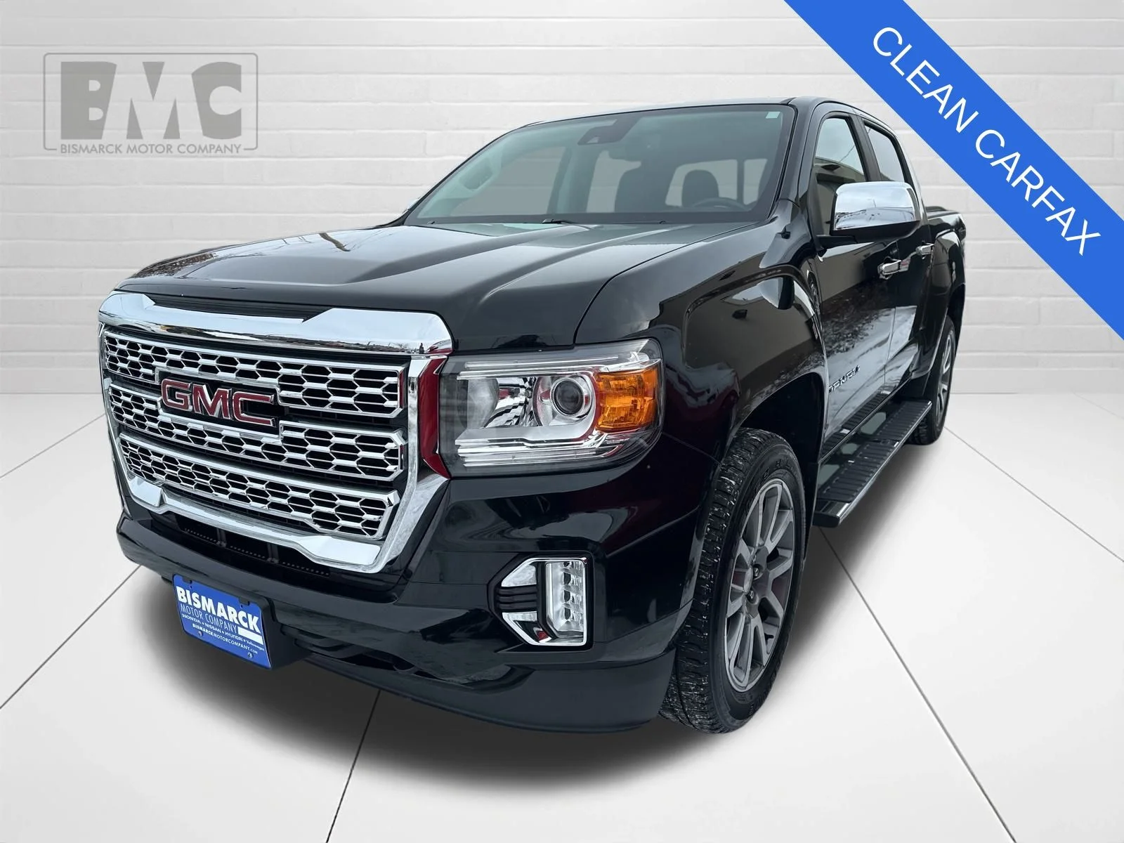 2022 GMC Canyon Denali 4WD Crew Cab Short Box's photo