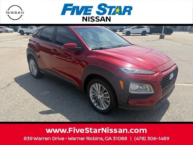 Used 2021 Red Hyundai SEL image 2