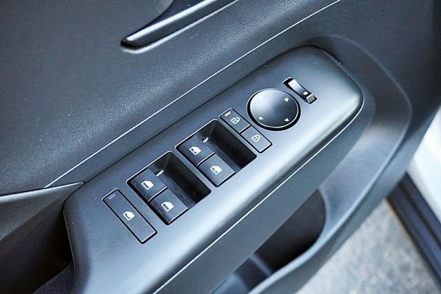 Used 2026 Gray Hyundai SEL Sport image 22