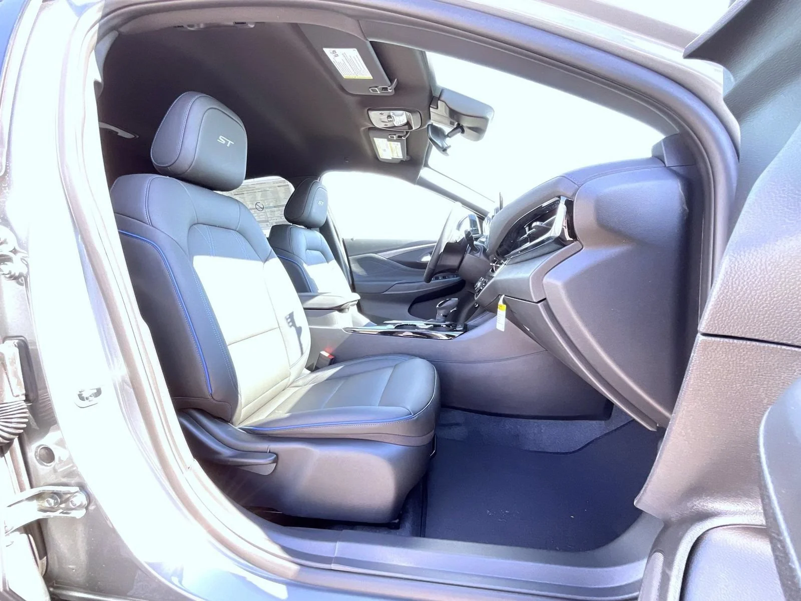 New 2026 Moonstone Gray Metallic Buick Sport Touring image 15
